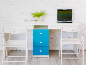 Стол письменный двухместный В 5 голубой в Нижней Салде - nizhnyaya-salda.magazinmebel.ru | фото - изображение 1